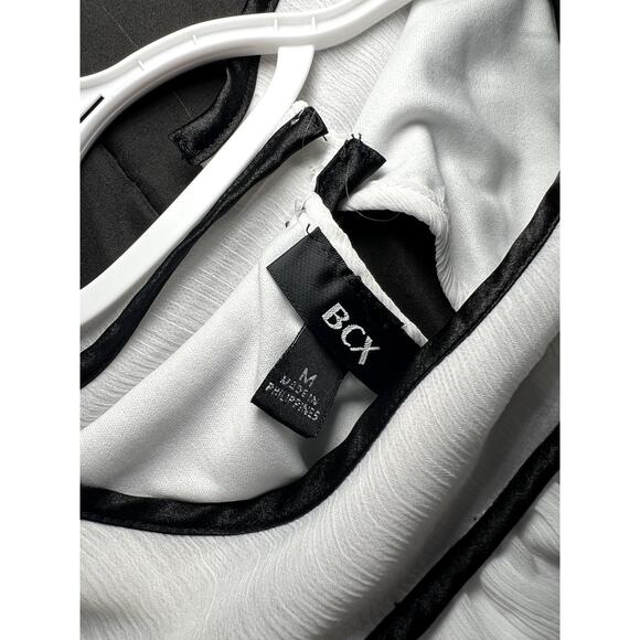 BCX white cinched bottom bow tank top blouse womens medium preppy corpcore - Picture 3 of 7